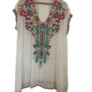 Embroidered White Floral Women's Top